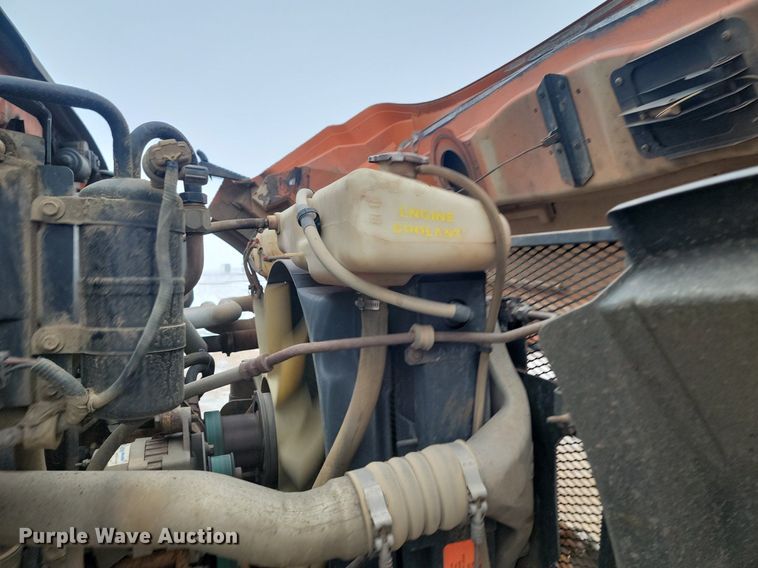 image for item KT9638 1998 Ford W86 dump truck