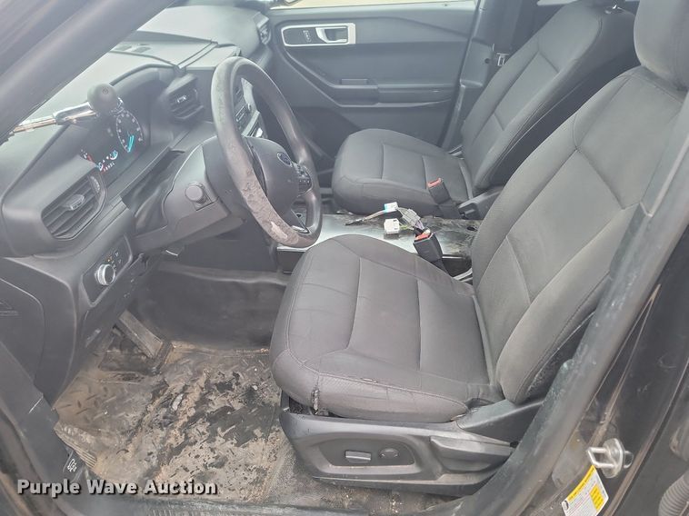 image for item KT9645 2020 Ford  Explorer Police Interceptor  SUV