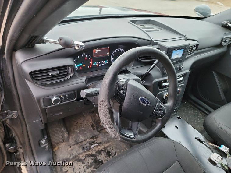 image for item KT9645 2020 Ford  Explorer Police Interceptor  SUV