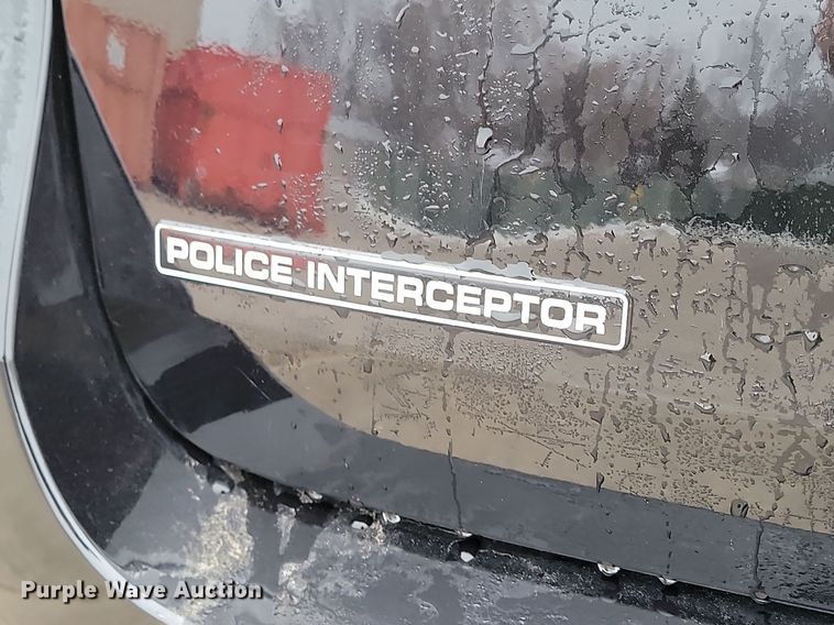 image for item KT9645 2020 Ford  Explorer Police Interceptor  SUV