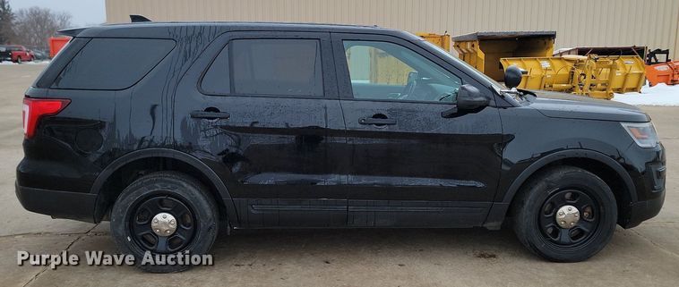 image for item KT9649 2017 Ford  Explorer Police interceptor  SUV