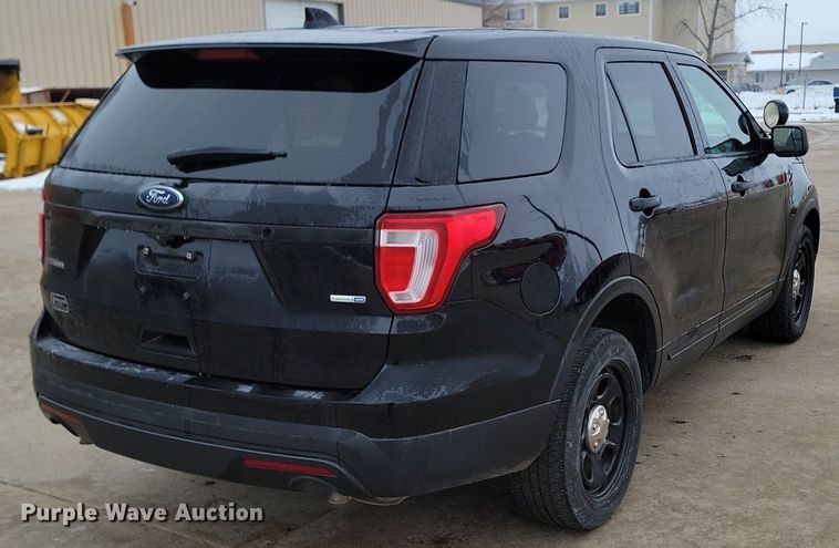 image for item KT9649 2017 Ford  Explorer Police interceptor  SUV