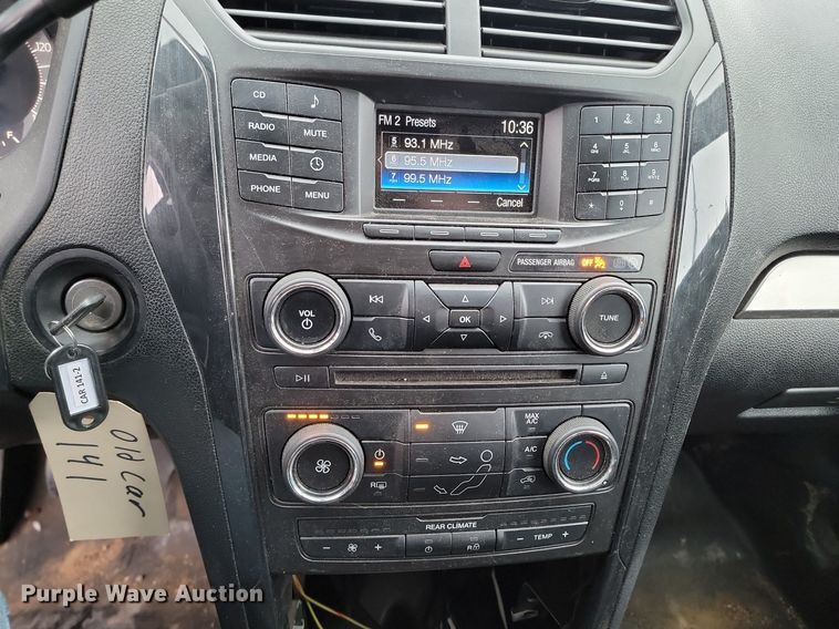 image for item KT9649 2017 Ford  Explorer Police interceptor  SUV