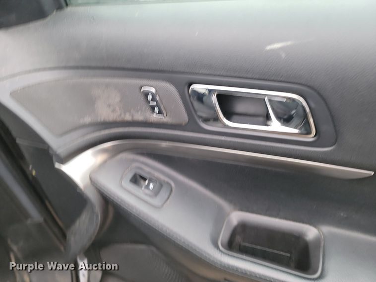 image for item KT9649 2017 Ford  Explorer Police interceptor  SUV