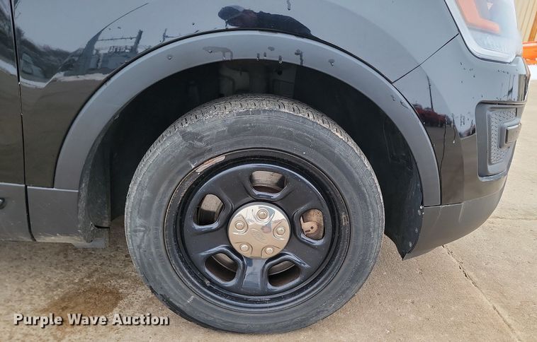 image for item KT9649 2017 Ford  Explorer Police interceptor  SUV