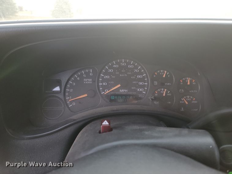 image for item KT9650 2002 Chevrolet  Avalanche Crew Cab pickup truck