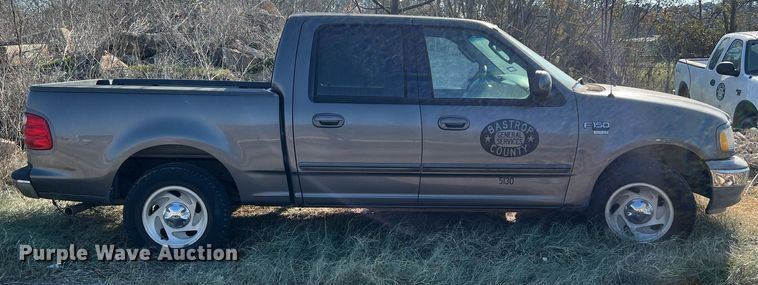 image for item KV9925 2003 Ford F150 SuperCrew pickup truck