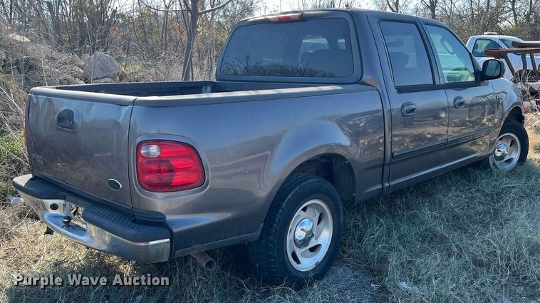 image for item KV9925 2003 Ford F150 SuperCrew pickup truck