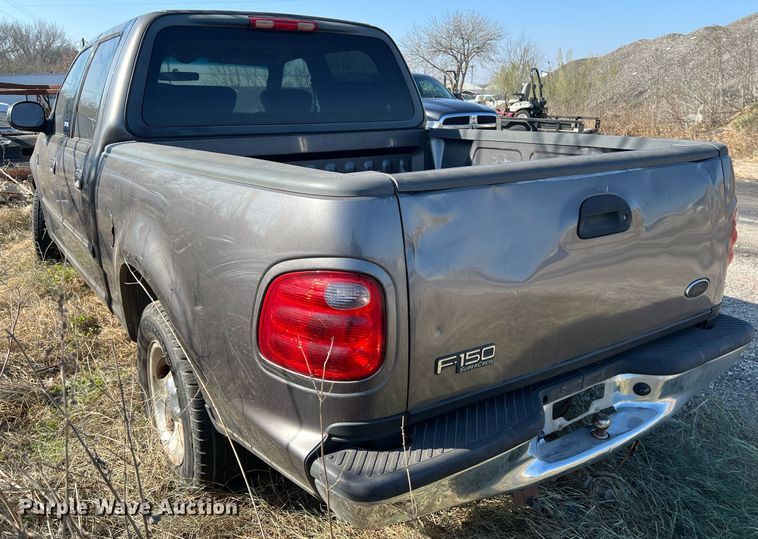 image for item KV9925 2003 Ford F150 SuperCrew pickup truck