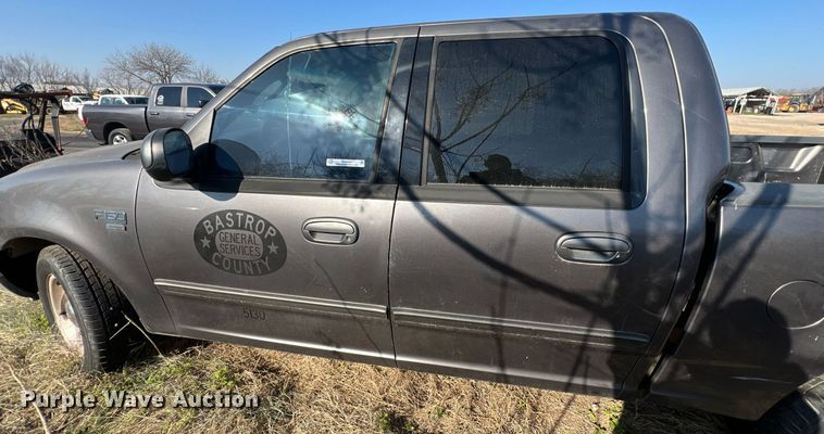 image for item KV9925 2003 Ford F150 SuperCrew pickup truck