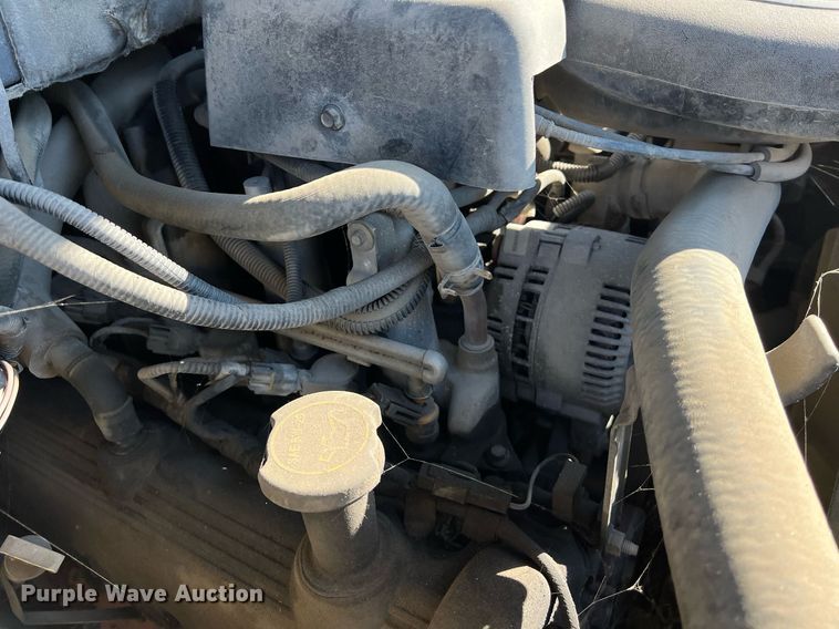 image for item KV9925 2003 Ford F150 SuperCrew pickup truck