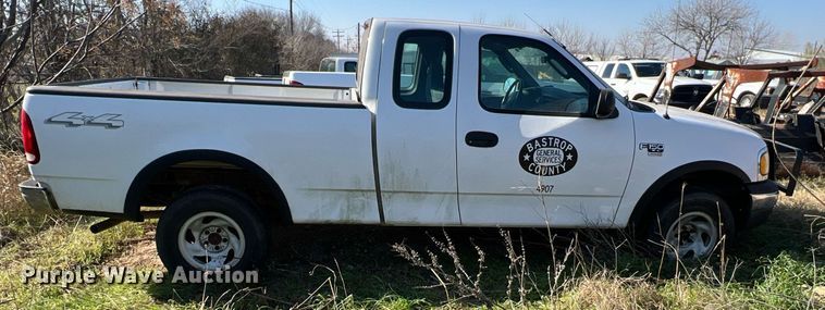 image for item KV9926 2003 Ford F150 SuperCab pickup truck