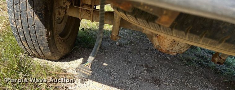 image for item KV9926 2003 Ford F150 SuperCab pickup truck