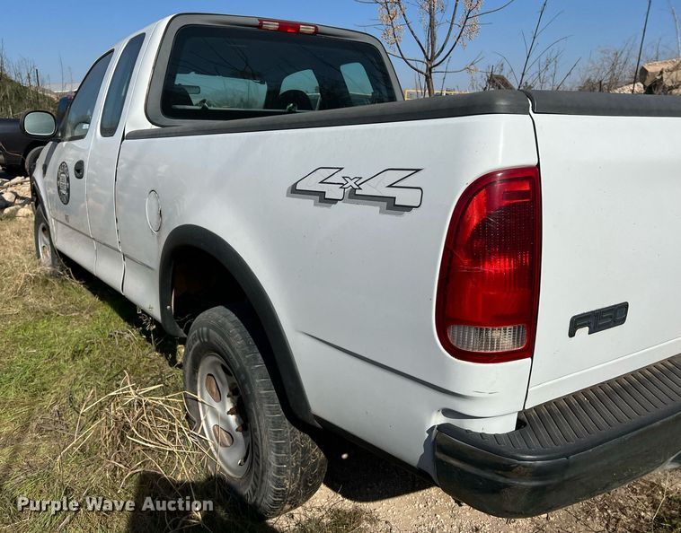 image for item KV9926 2003 Ford F150 SuperCab pickup truck