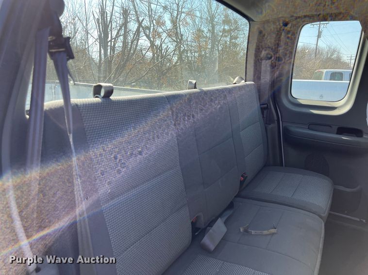 image for item KV9926 2003 Ford F150 SuperCab pickup truck