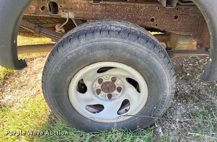 image for item KV9926 2003 Ford F150 SuperCab pickup truck