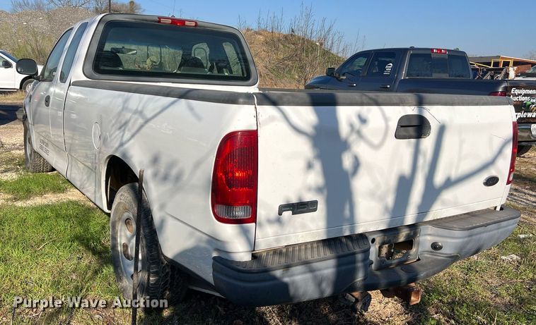 image for item KV9927 2003 Ford F150 SuperCab pickup truck