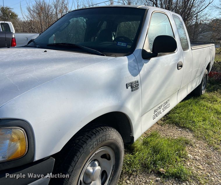 image for item KV9927 2003 Ford F150 SuperCab pickup truck