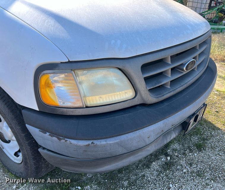 image for item KV9927 2003 Ford F150 SuperCab pickup truck