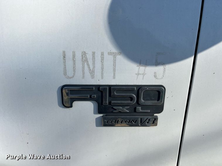 image for item KV9927 2003 Ford F150 SuperCab pickup truck