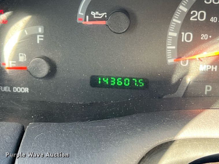 image for item KV9927 2003 Ford F150 SuperCab pickup truck