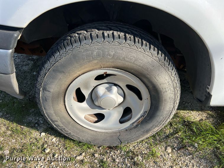 image for item KV9927 2003 Ford F150 SuperCab pickup truck