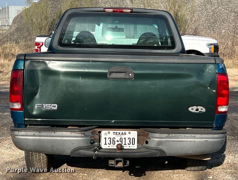 image for item KV9928 2001 Ford F150 SuperCab pickup truck