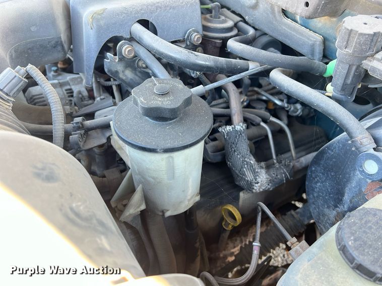 image for item KV9928 2001 Ford F150 SuperCab pickup truck