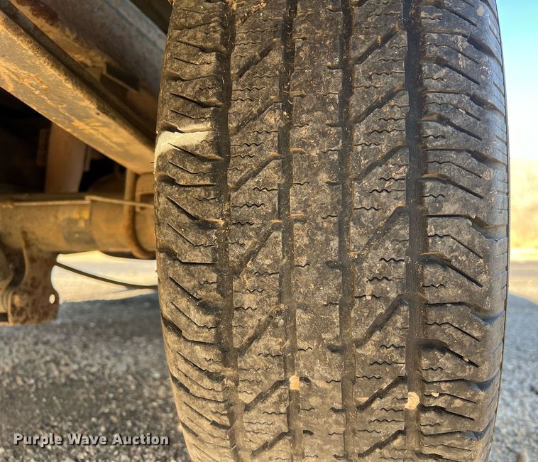 image for item KV9928 2001 Ford F150 SuperCab pickup truck