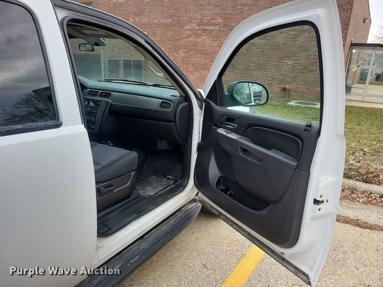 image for item LC9510 2013 Chevrolet Tahoe Police SUV