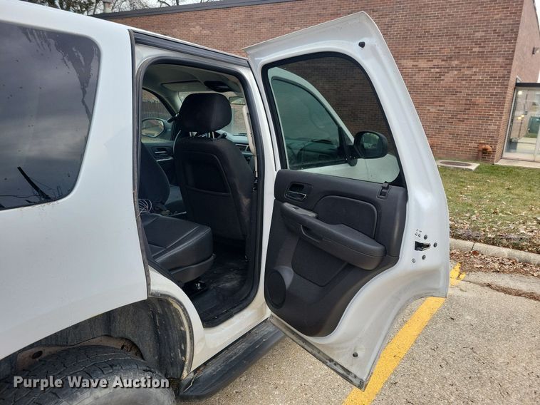 image for item LC9510 2013 Chevrolet Tahoe Police SUV