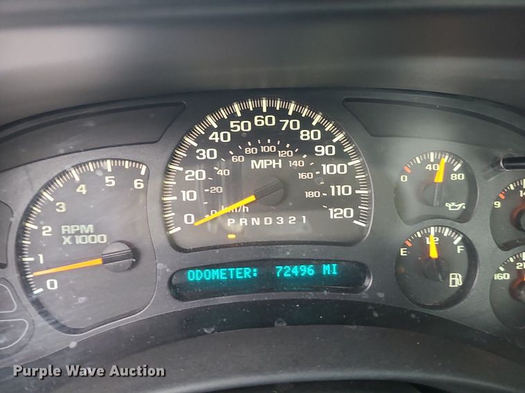 image for item LJ9467 2006 Chevrolet Silverado 1500 pickup truck