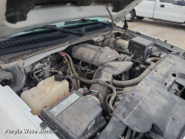 image for item LJ9467 2006 Chevrolet Silverado 1500 pickup truck