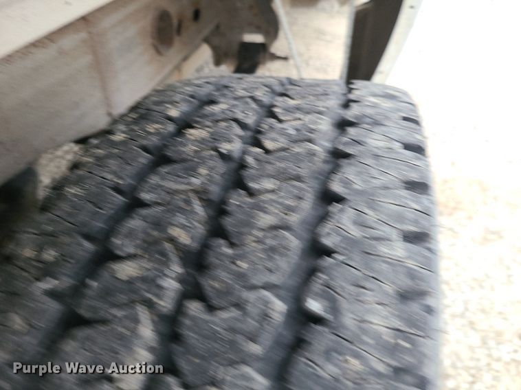 image for item LJ9467 2006 Chevrolet Silverado 1500 pickup truck