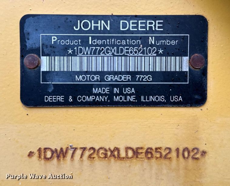 image for item LK9738 2013 John Deere  772G motor grader