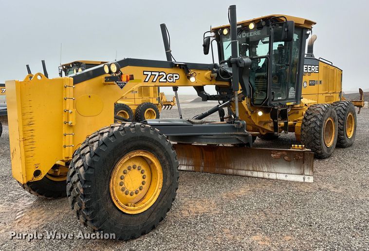 image for item LK9739 2014 John Deere 772GP motor grader