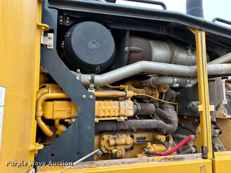 image for item LK9739 2014 John Deere 772GP motor grader