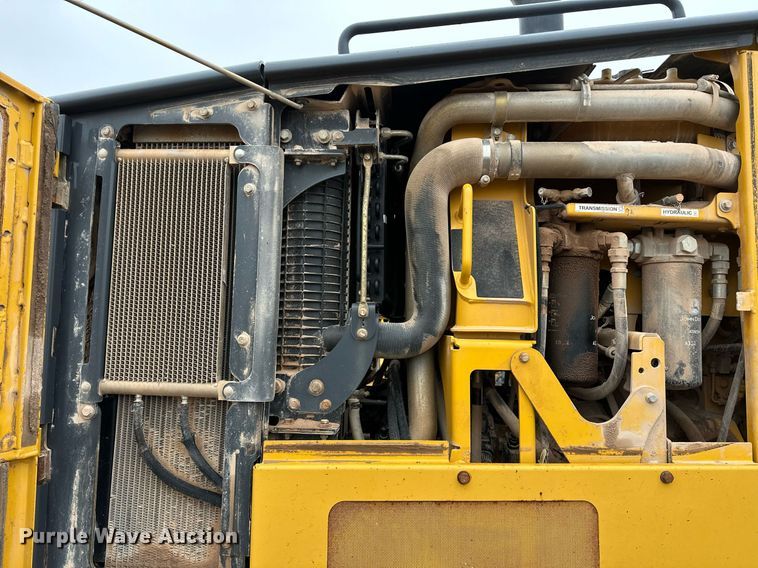 image for item LK9739 2014 John Deere 772GP motor grader