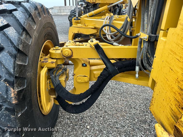 image for item LK9740 2017 Caterpillar  140M3 AWD motor grader