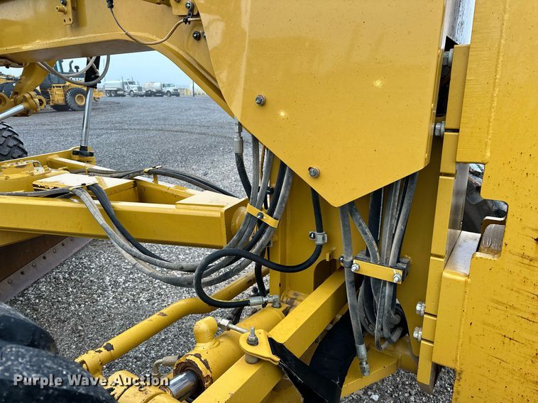 image for item LK9740 2017 Caterpillar  140M3 AWD motor grader