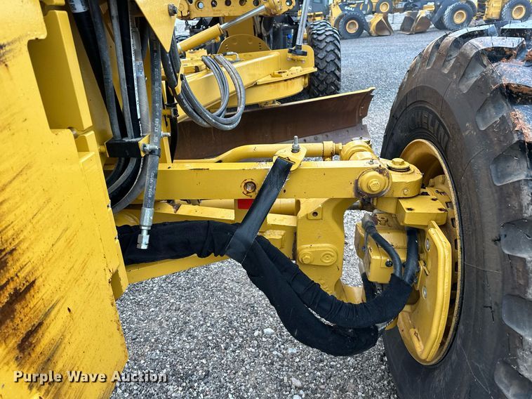 image for item LK9740 2017 Caterpillar  140M3 AWD motor grader