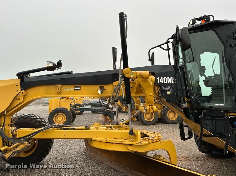 image for item LK9740 2017 Caterpillar  140M3 AWD motor grader