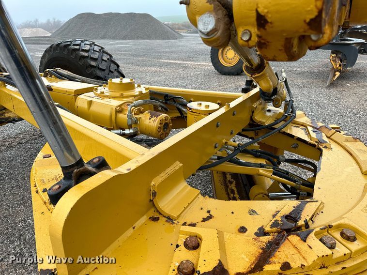 image for item LK9740 2017 Caterpillar  140M3 AWD motor grader