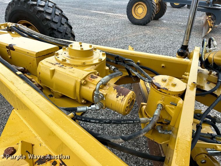 image for item LK9740 2017 Caterpillar  140M3 AWD motor grader