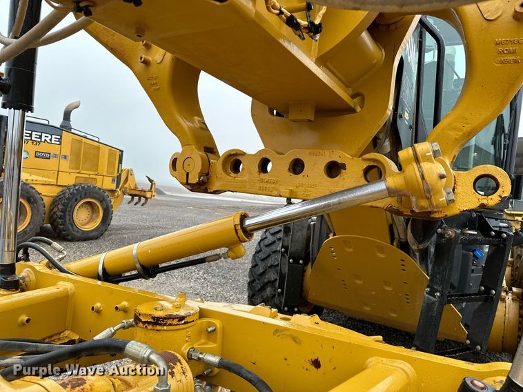 image for item LK9740 2017 Caterpillar  140M3 AWD motor grader