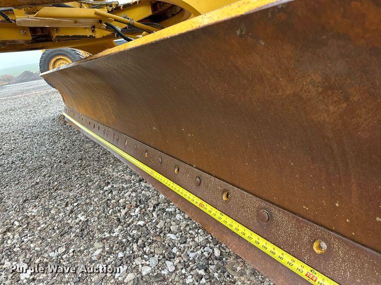 image for item LK9740 2017 Caterpillar  140M3 AWD motor grader