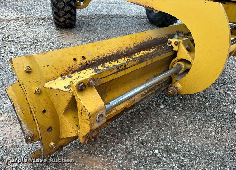 image for item LK9740 2017 Caterpillar  140M3 AWD motor grader
