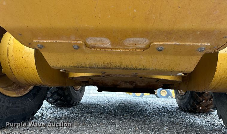 image for item LK9740 2017 Caterpillar  140M3 AWD motor grader