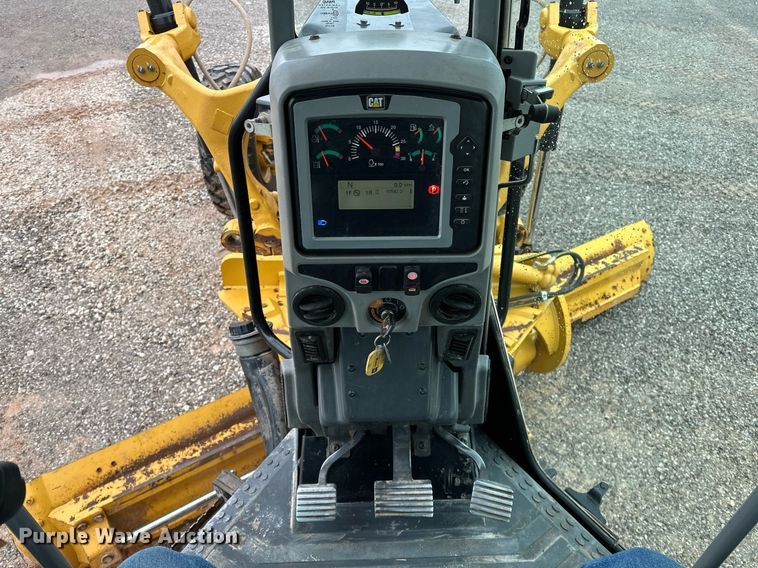 image for item LK9740 2017 Caterpillar  140M3 AWD motor grader