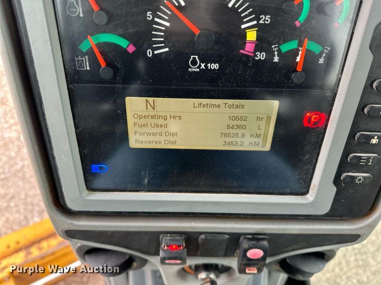 image for item LK9740 2017 Caterpillar  140M3 AWD motor grader